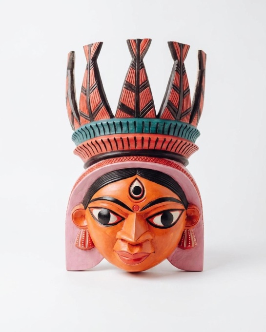 Bengal Wooden Hand-carved Mask Wall Hanging – BONGONIKETAN