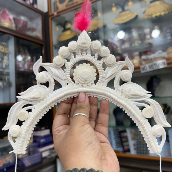 Women's Bengali Wedding Shola Bridal Crown/ Tahia Mukut - Lakshmi – THE ALANKARA